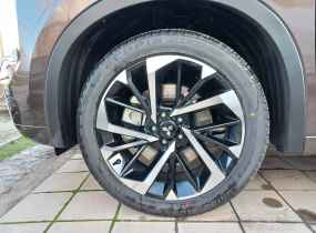 MITSUBISHI Outlander 2.5 CVT Ultimate