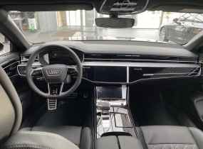 Audi A8 2025