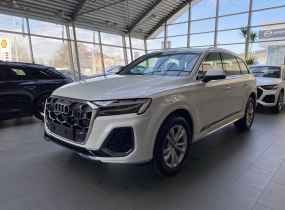 Audi Q7 2025