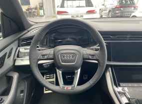 Audi Q8 2025