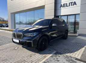 BMW X5 M50d