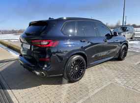 BMW X5 M50d